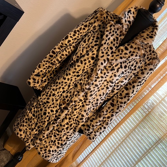 CAbi Faux Fur Coat - Picture 2 of 12